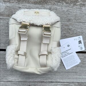 Lululemon Wunderlust Nano Backpack Fleece NWT Natural Ivory/Light Ivory